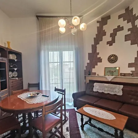 Πανσιόν La Casa Di Zietta *